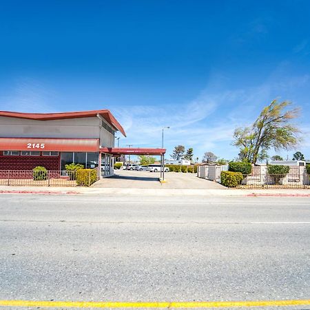 Mojave Hotel Exterior photo